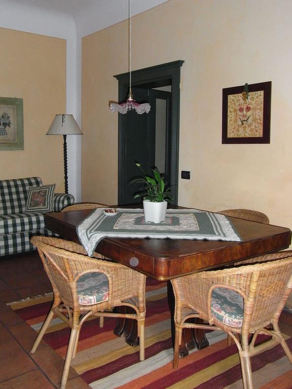 Ferienwohnung Il Nido Di Tosca Lucca Zimmer foto